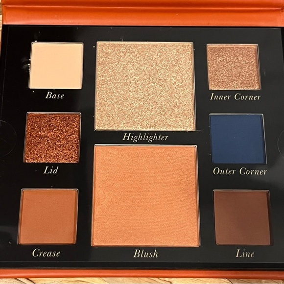 Laura Geller Command the Room Face Palette - Picture 1 of 5